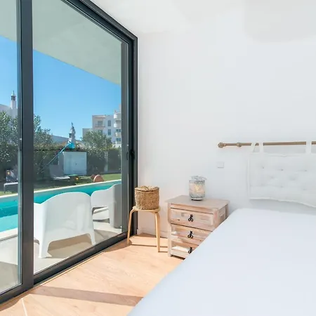 Villa 91 By Algartur