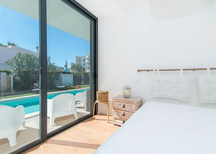 Villa 91 By Algartur