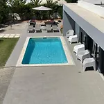 Villa 91 By Algartur